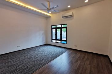 1 Storey Section 14 Bungalow for sales 