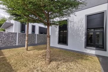 1 Storey Section 14 Bungalow for sales 