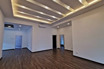 1 Storey Section 14 Bungalow for sales 