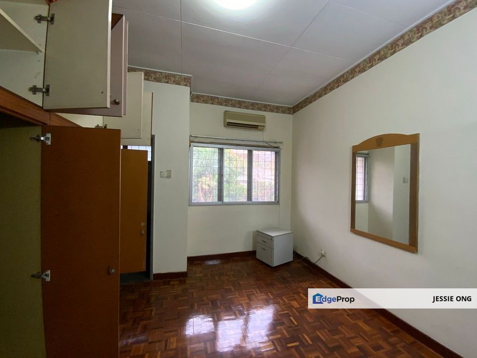 2 storey linked house @ Bandar Utama 2, Selangor, Petaling Jaya