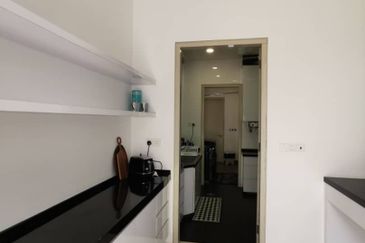 Horizon Hills 3 Storey Bungalow for Sales