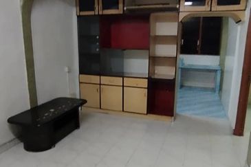 Flat Taman Ungku Tun Aminah