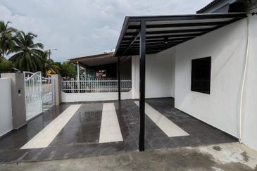 Single Storey Corner for Sales