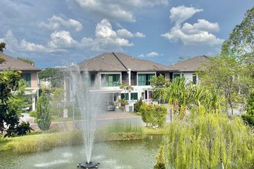 Lepironia Gardens, Setia Eco Glades