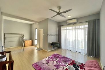 Crescent Park Townvilla