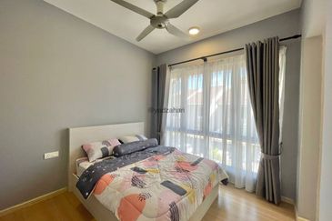 Crescent Park Townvilla