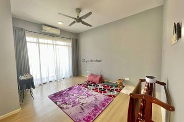 Crescent Park Townvilla