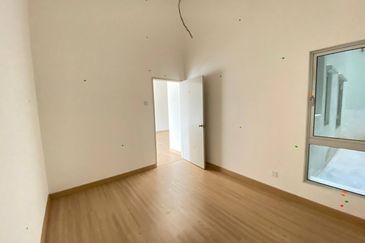 Residensi Anggerik Wira