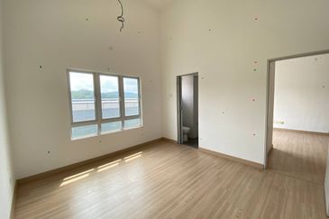 Residensi Anggerik Wira