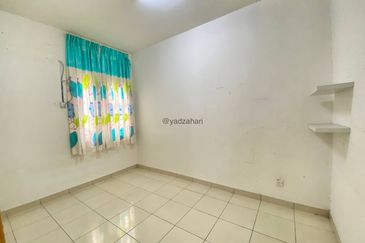Sri Ixora Apartment