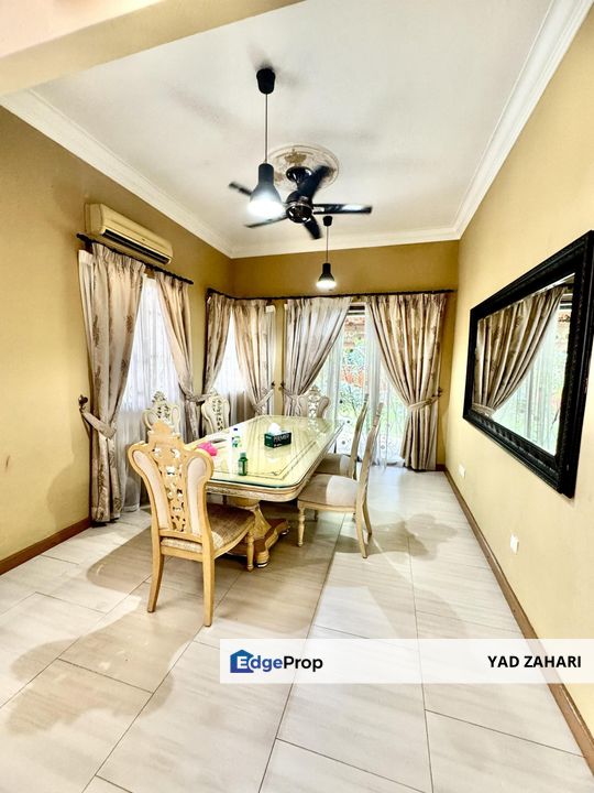 Walking Garden to Masjid with Private Garden at Backyard @ Lagenda 1, Bukit Jelutong, Selangor, Shah Alam