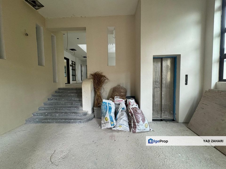 Bungalow with Moroccan Design, Swimming Pool & Multipurpose Hall @ Ampang, KL, Selangor, Ampang