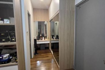 Lukisan @ Alam Impian