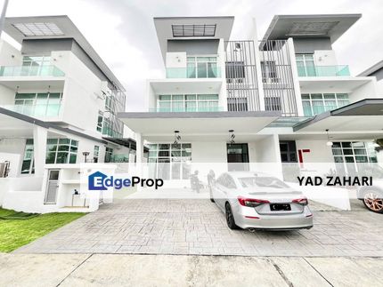 Walking Distance to Surau and Facing North 3-Storey Semi D @ Clover Garden Residence, Cyberjaya, Selangor, Cyberjaya