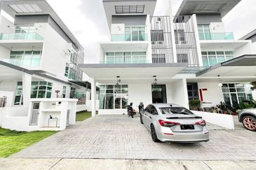 Clover Garden Residences