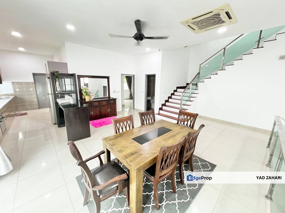 Walking Distance to Surau and Facing North 3-Storey Semi D @ Clover Garden Residence, Cyberjaya, Selangor, Cyberjaya