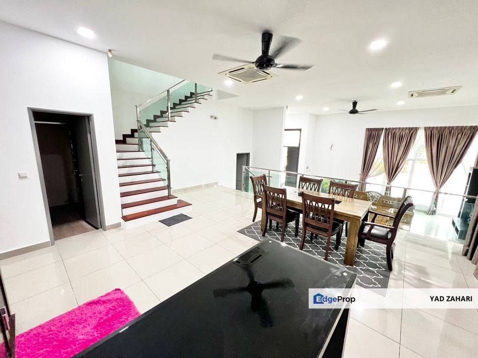 Walking Distance to Surau and Facing North 3-Storey Semi D @ Clover Garden Residence, Cyberjaya, Selangor, Cyberjaya