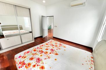 Clover Garden Residences