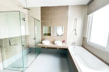 Clover Garden Residences