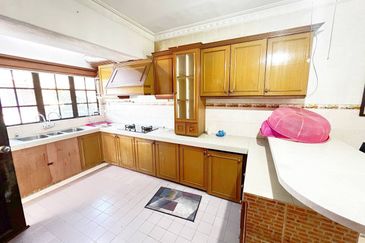 Seksyen 11, Shah Alam