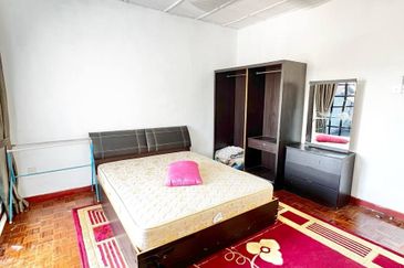 Seksyen 11, Shah Alam