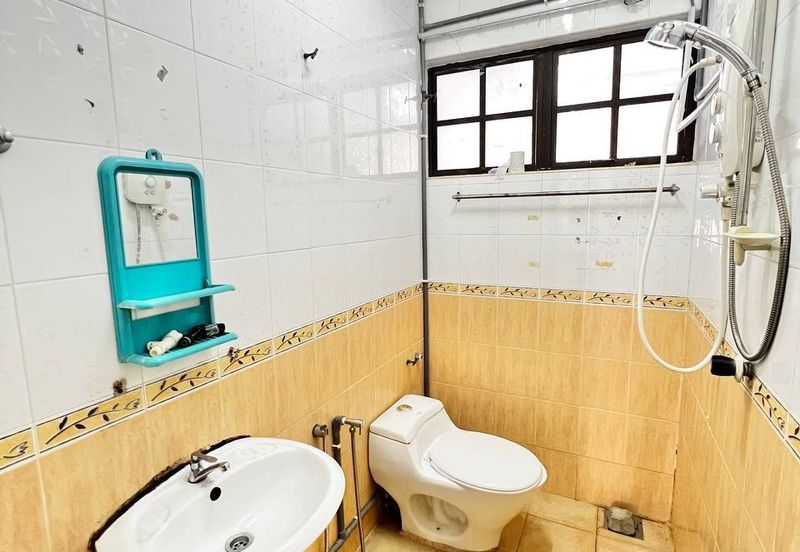 Seksyen 11, Shah Alam