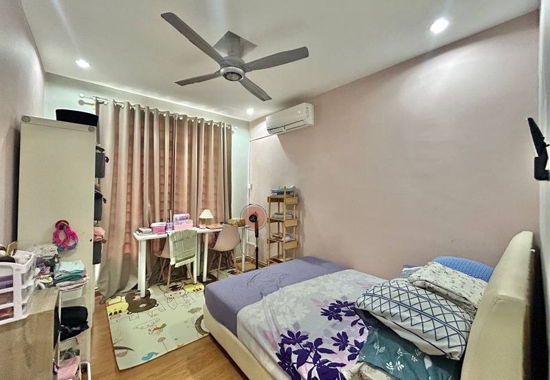 Penaga @ Taman Raintree