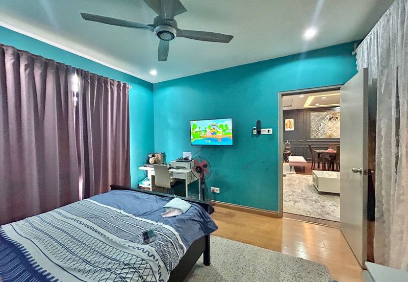 Penaga @ Taman Raintree