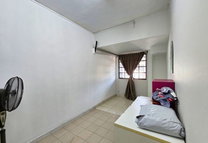 Seksyen 11, Shah Alam