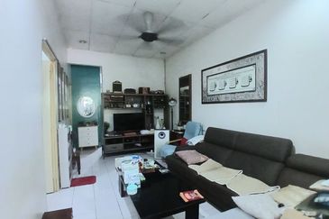 Jalan SP 3 @ Bandar Saujana Putra