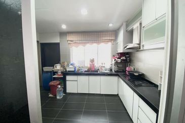 Jalan SP 6 @ Bandar Saujana Putra