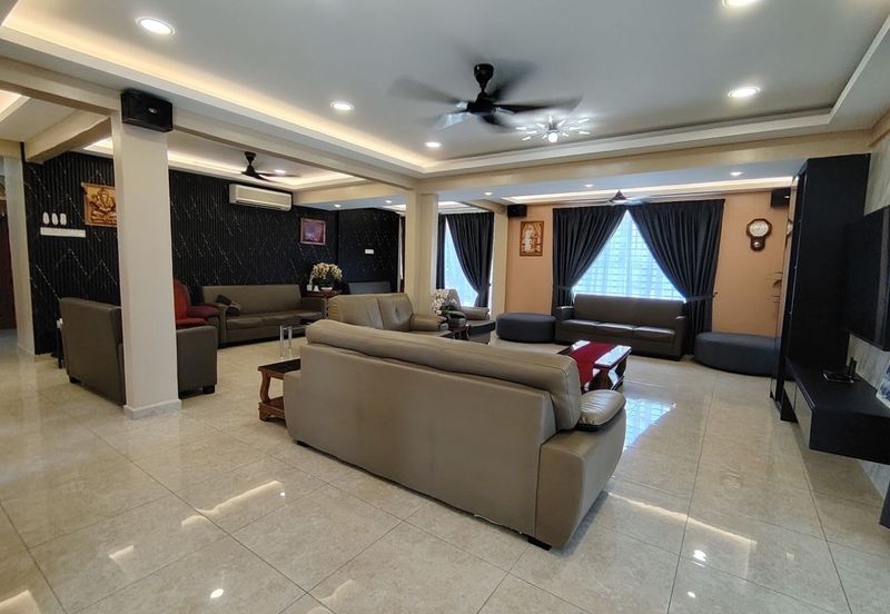 Taman Tasik Semenyih (Lake Residence)