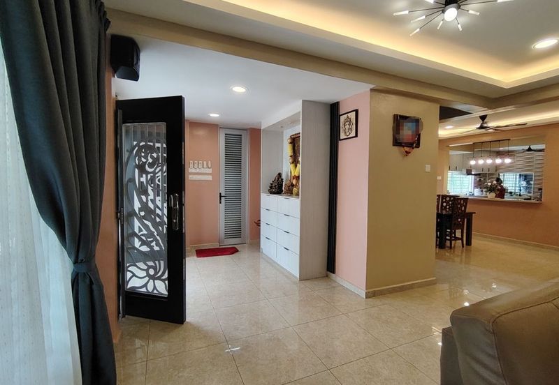 Taman Tasik Semenyih (Lake Residence)