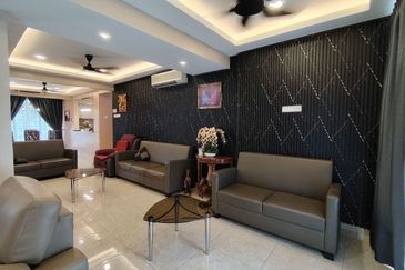 Taman Tasik Semenyih (Lake Residence)