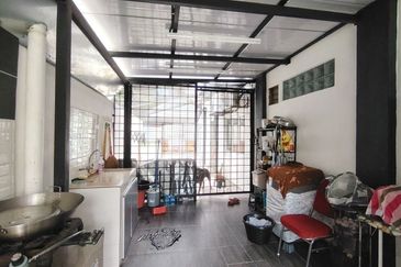 Taman Tasik Semenyih (Lake Residence)