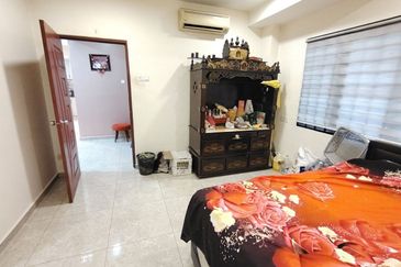 Taman Tasik Semenyih (Lake Residence)