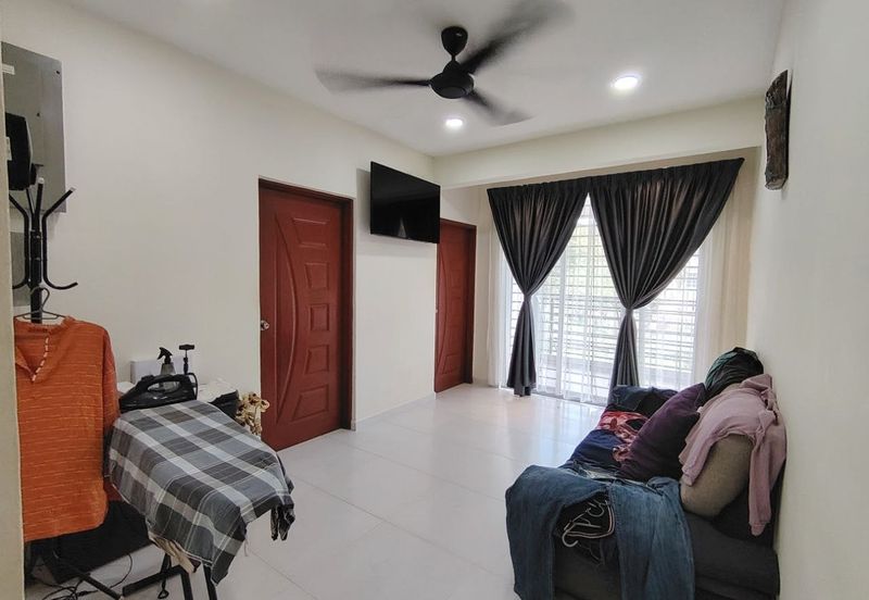 Taman Tasik Semenyih (Lake Residence)