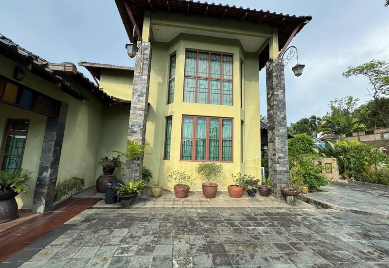 Seksyen 8, Shah Alam