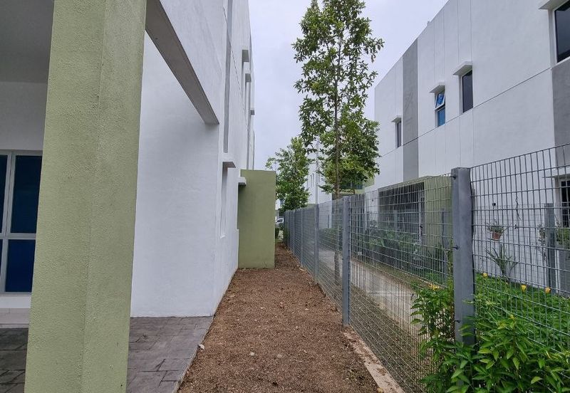 Casa Wood, CyberSouth