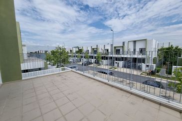 Casa Wood, CyberSouth