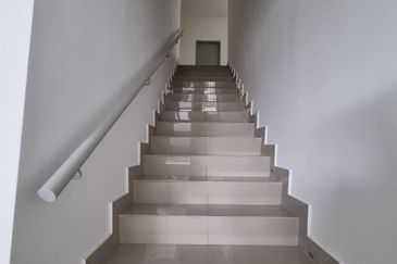 Platinum Residence @ Dengkil