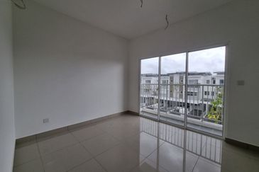 Platinum Residence @ Dengkil