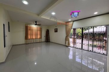 Desa Pinggiran Putra