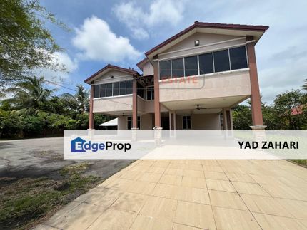 Exclusive Area, 15 Bedrooms , 2 Fish Ponds, Huge Land @ Desa Pinggiran Putra, Kajang, Selangor, Kajang