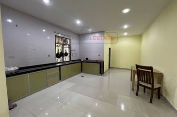 Desa Pinggiran Putra