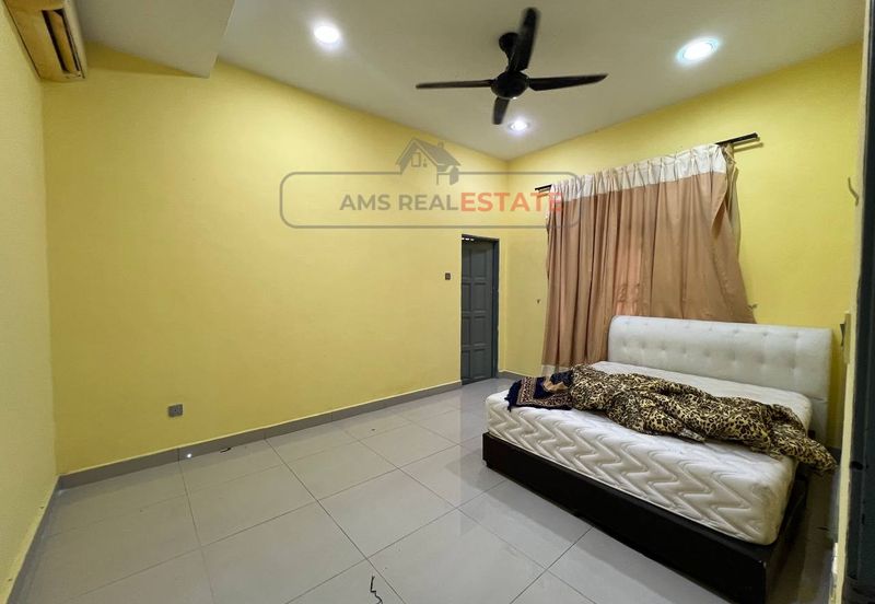 Desa Pinggiran Putra