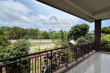 Desa Pinggiran Putra