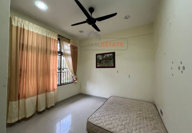 Desa Pinggiran Putra