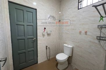 Desa Pinggiran Putra