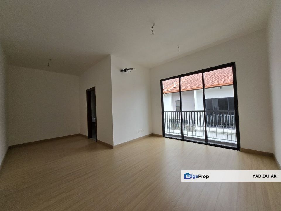 Near to Clubhouse & Garden with 4 Bedrooms @ Setia Safiro Adelle, Cyberjaya, Selangor, Cyberjaya